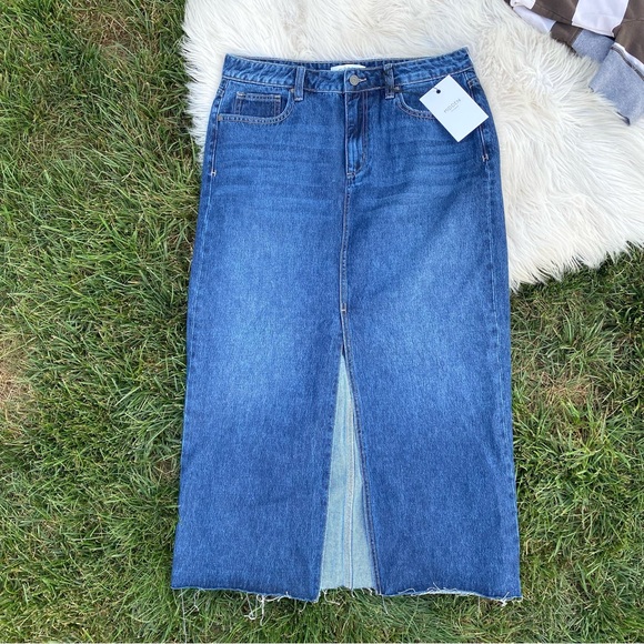 Hidden Y2K Style Women's Blue Mide Denim Skirt Large NWT - Picture 1 of 5